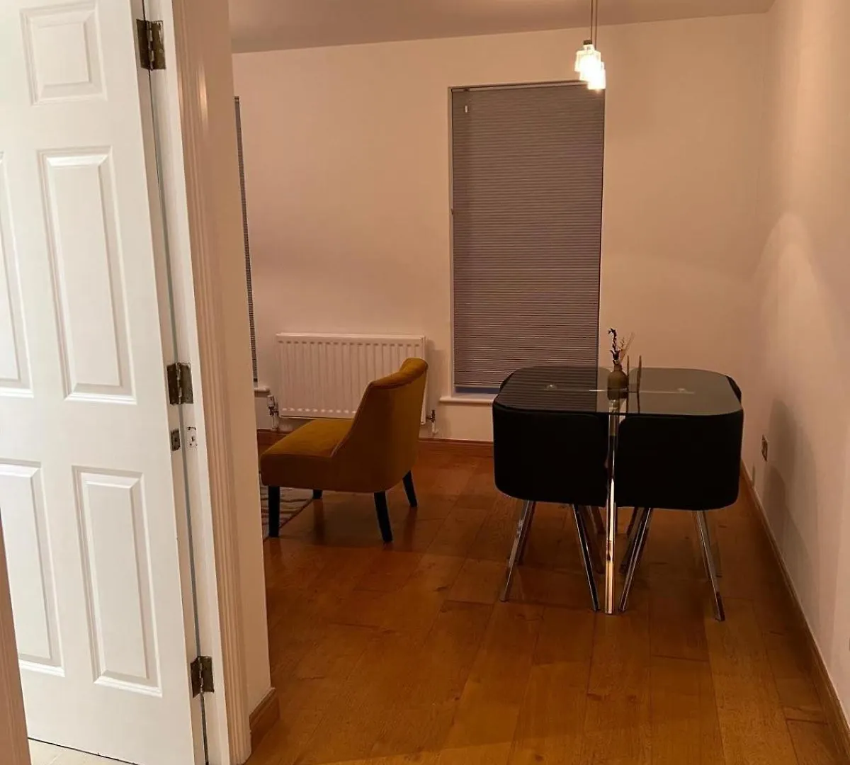 Luxurious 2 Bedroom Flat Britannia Village London